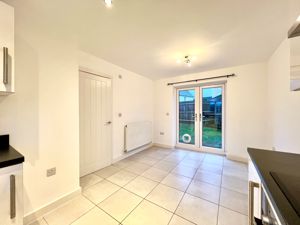 Dining Kitchen- click for photo gallery